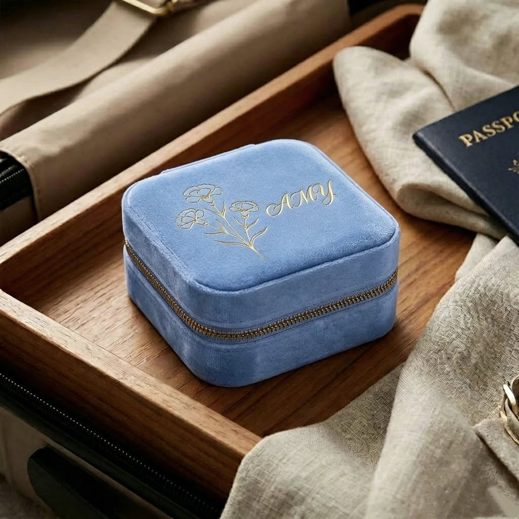 Caja de Terciopelo Personalizada con Flor de Nacimiento para Joyas – Estuche de Viaje con Nombre Personalizado para Mujer