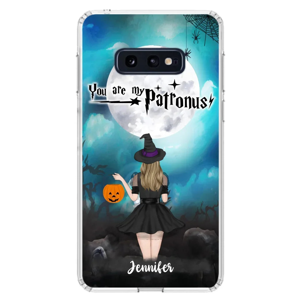 Specialanpassat Halloween-mobilfodral - Upp till 3 flickor och 2 katter - You Are My Patronus - Wicca-inredning/Pagan-inredning