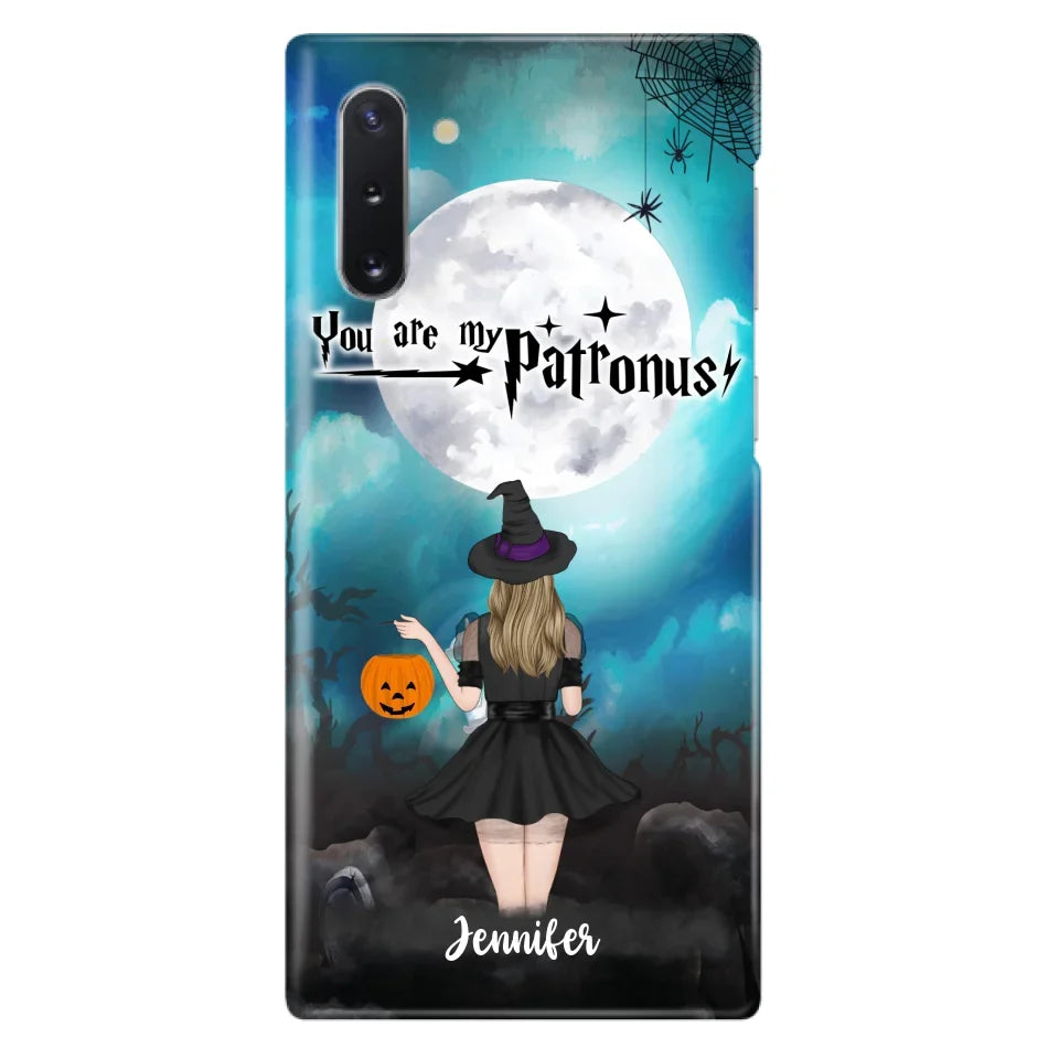 Specialanpassat Halloween-mobilfodral - Upp till 3 flickor och 2 katter - You Are My Patronus - Wicca-inredning/Pagan-inredning