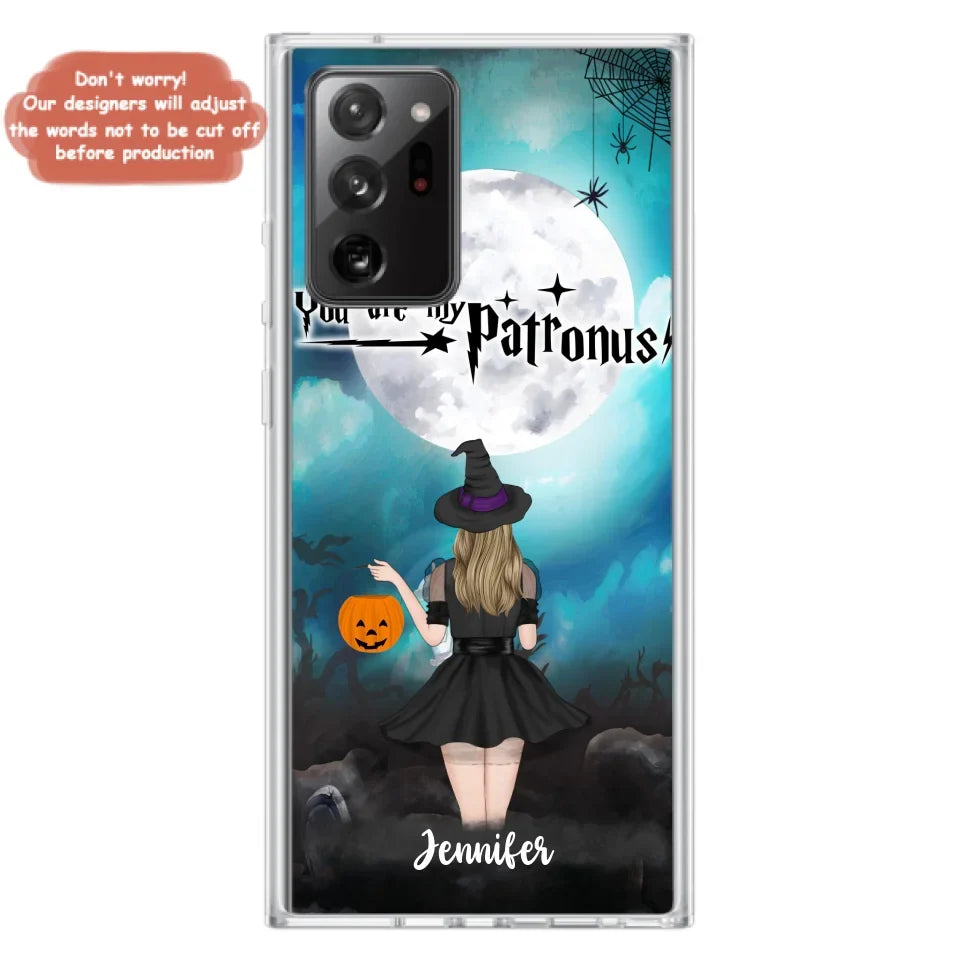 Specialanpassat Halloween-mobilfodral - Upp till 3 flickor och 2 katter - You Are My Patronus - Wicca-inredning/Pagan-inredning