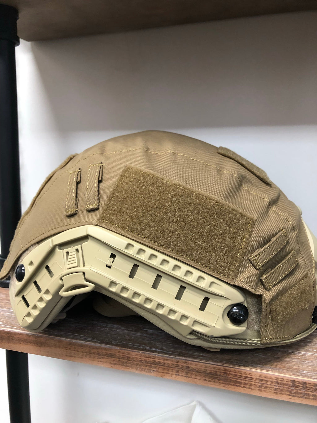Redemption Tactical® hjälmöverdrag högskuret